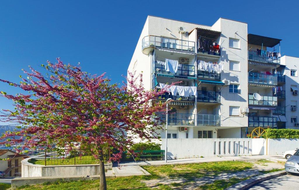 Apartment Mesin Split Exterior photo